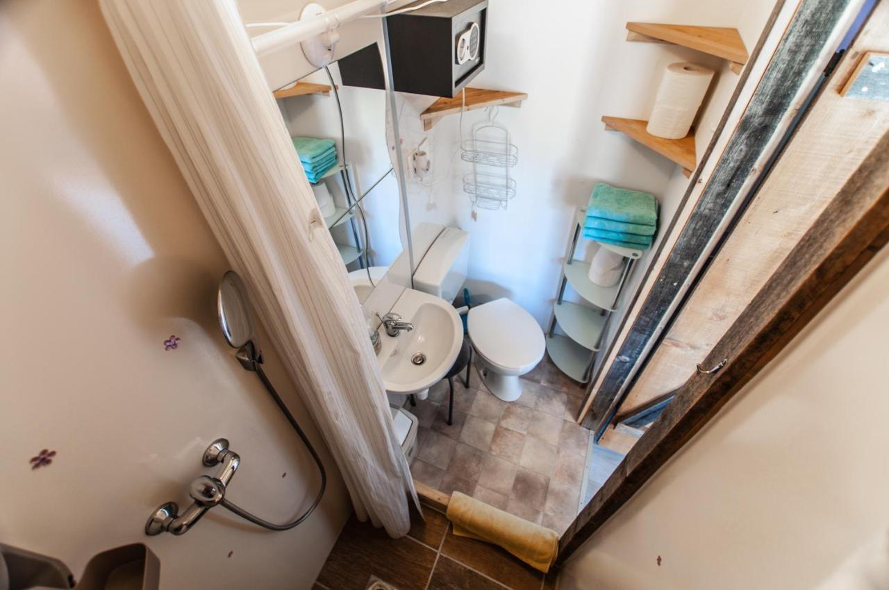 Apartments Julia Бохин Екстериор снимка